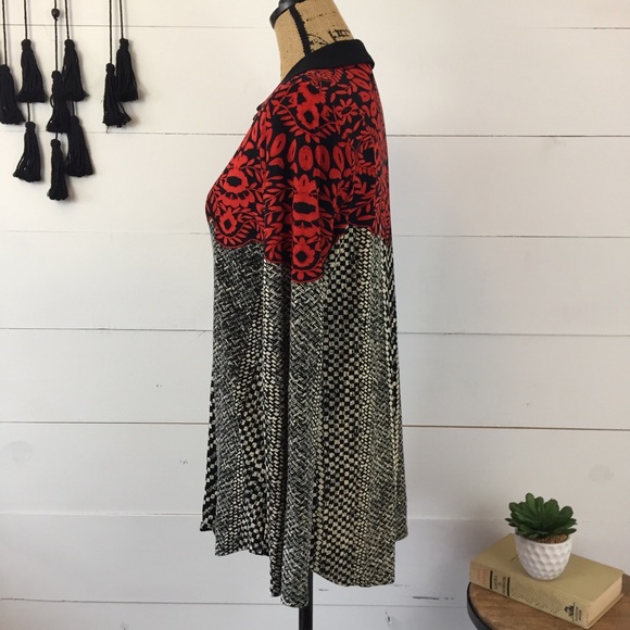 Soft Surroundings Calistoga top size Medium - Picture 3 of 8